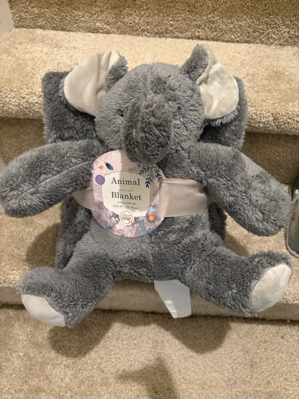 Plush Gray Elephant Animal Blanket - Cozy Home Accent